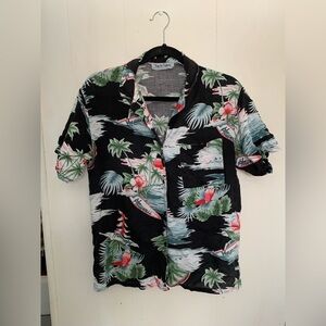 Vintage Diane von Furstenberg button up Hawaiian shirt 100% rayon size S